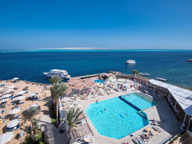 Sunrise Holiday Resort ★★★★★