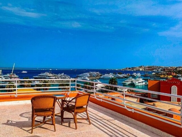 AJIRA Bay Hotel ★★★★