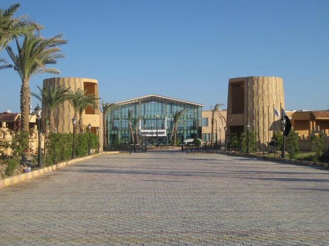 Shoni Bay ★★★★