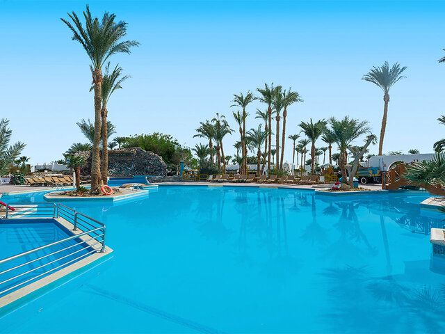 Shams Safaga ★★★★