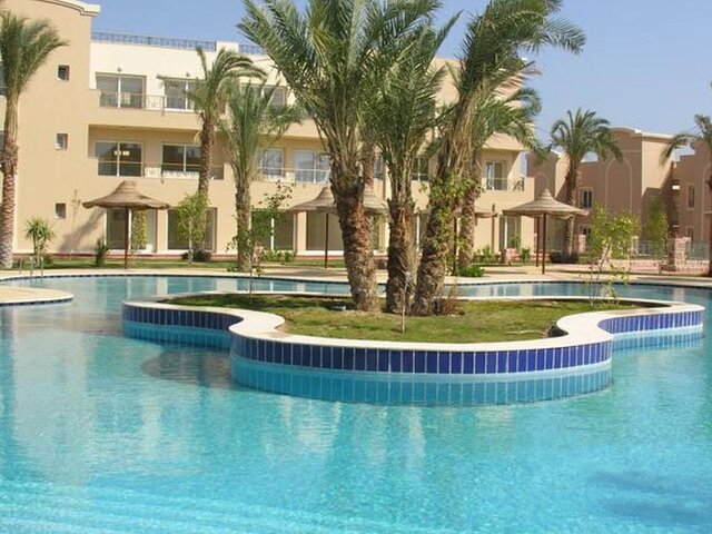 Flow Aqua Legends Resort Sahl Hasheesh ★★★★