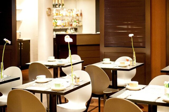 Newhotel Charlemagne ★★★★