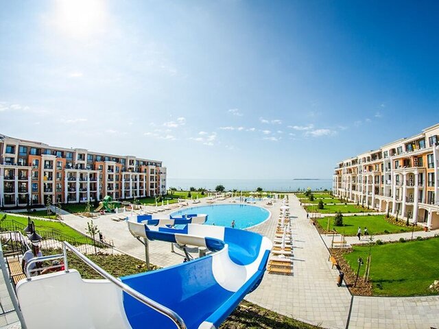 Premier Fort Beach ★★★★