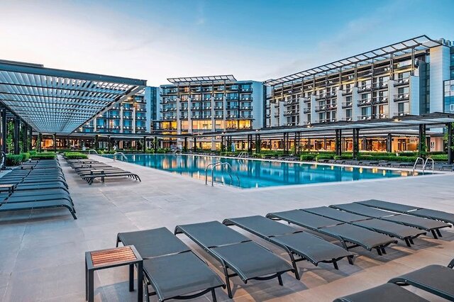 Voya Beach Resort ★★★★★