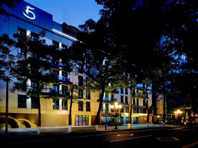 LN Hotel Five ★★★★★