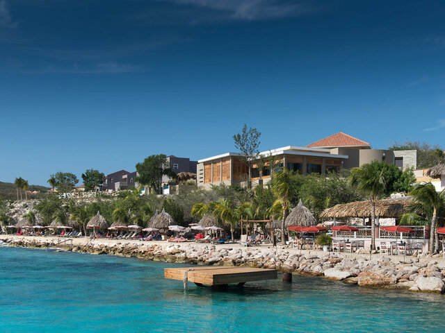 Coral Estate Luxury Resort ★★★★