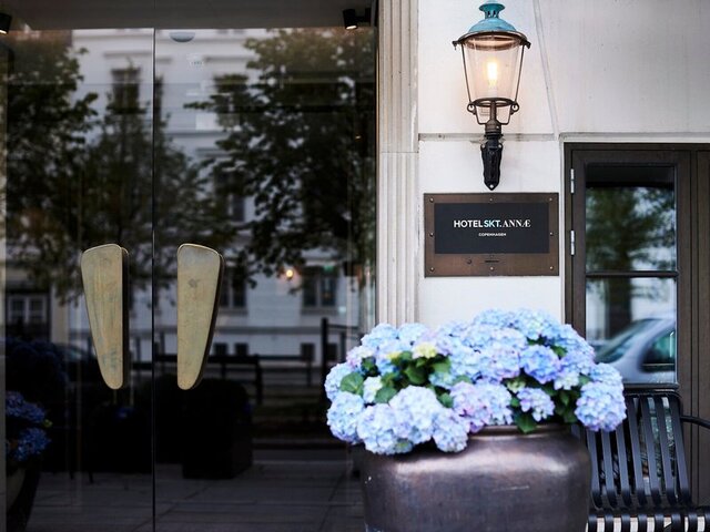Hotel Skt. Annæ ★★★★