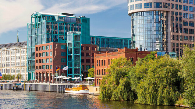 ABION Spreebogen Waterside Hotel Berlin ★★★★
