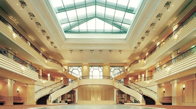 Bayerischer Hof ★★★★★