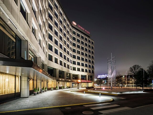 Crowne Plaza Helsinki ★★★★