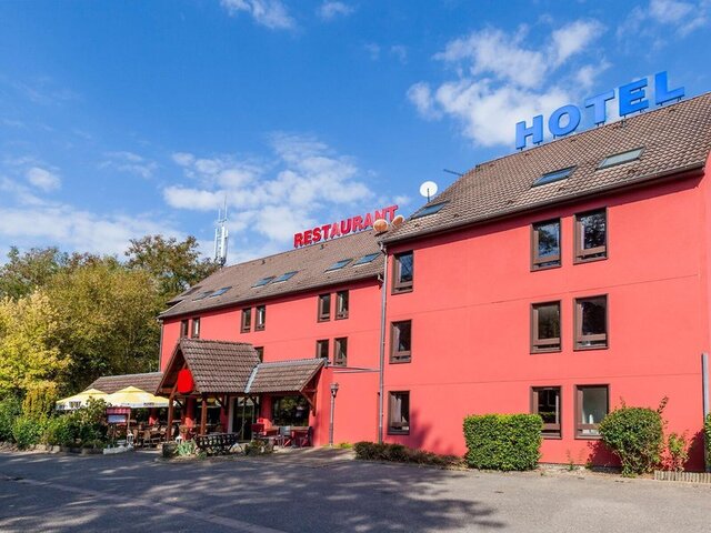 Hotel The Originals Mulhouse Est ★★
