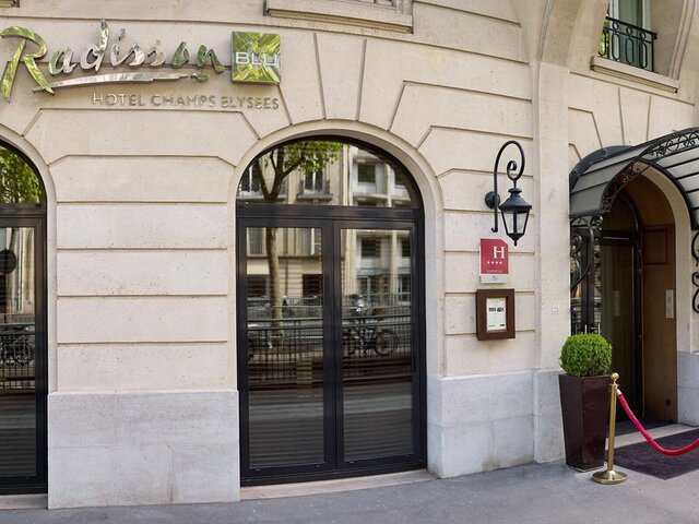 Grand Hôtel Champs-Elysées ★★★★★