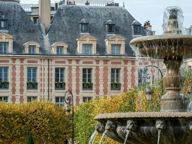 Cour des Vosges ★★★★★