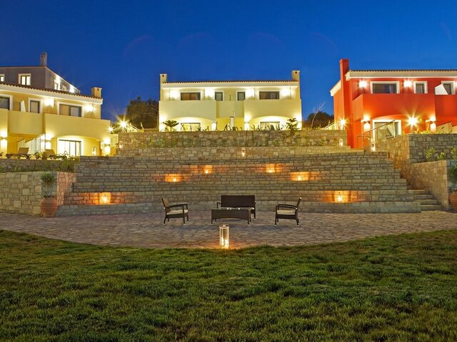 Carme Villas Resort ★★★★★