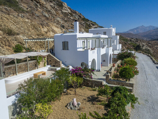 Halcyon Villas ★★★★