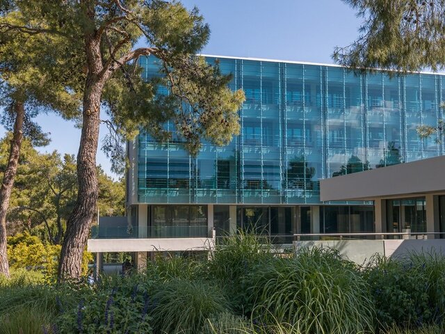 Life Gallery Athens ★★★★★