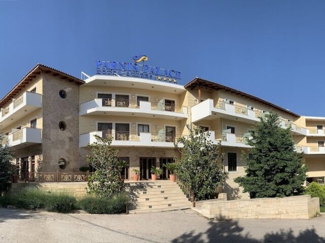 Parnis Palace Hotel ★★★★