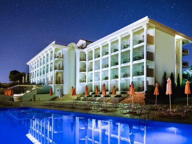 Avalon Palace Hotel ★★★