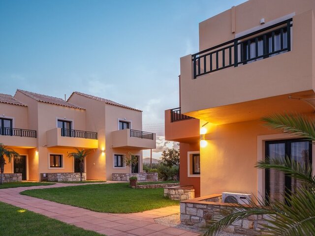 Dia Apartments ★★★
