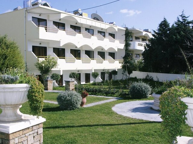 Gorgona Studios Faliraki ★★★