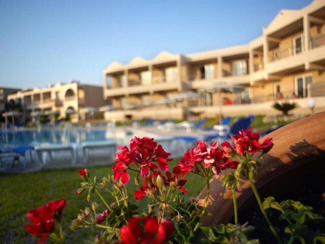 Emerald Studios ★★★