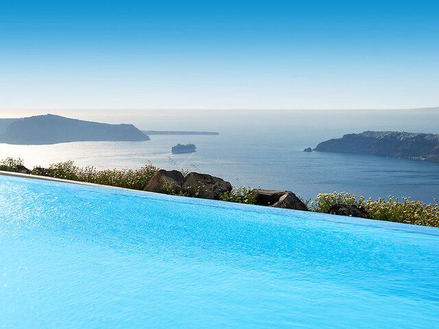 Avaton Resort ★★★★★