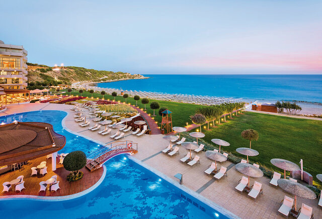 Elysium Resort & Spa ★★★★★