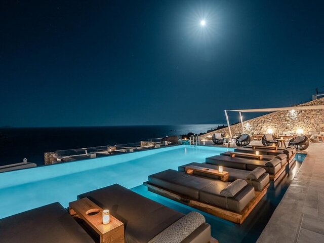 Mykonos Bliss Cozy Suites ★★★★★