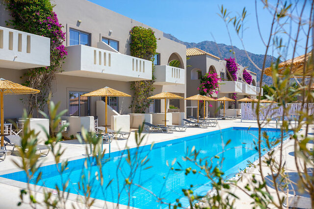 Akti Beach Club ★★★★★