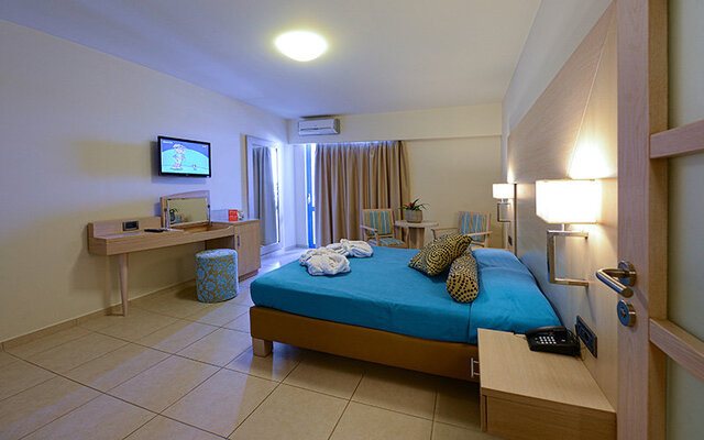 + Hotel Aphrodite Beach - Gouves ★★★★