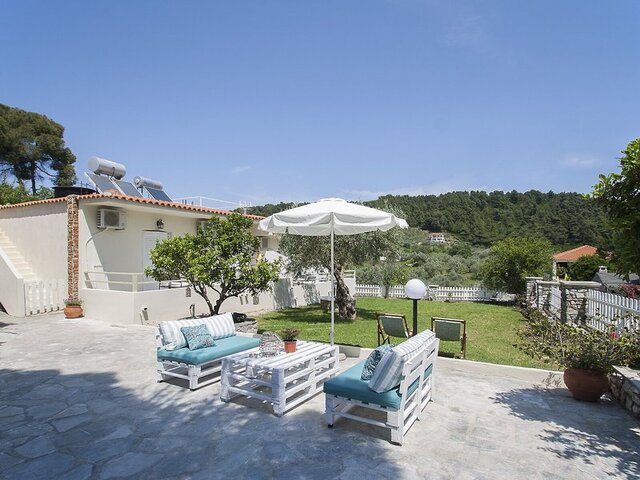 Alexia Studios ★★