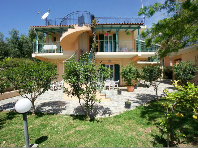 Maria Apartments ★★