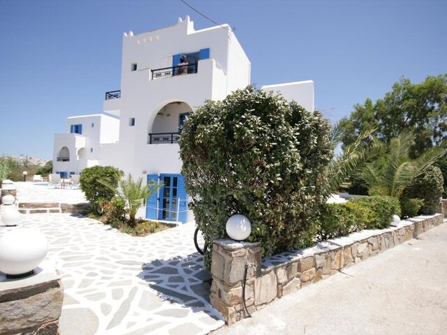 Sunny Beach Studios ★★★