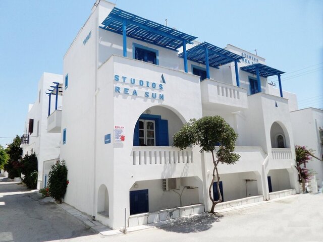 Rea Sun Studios ★★★