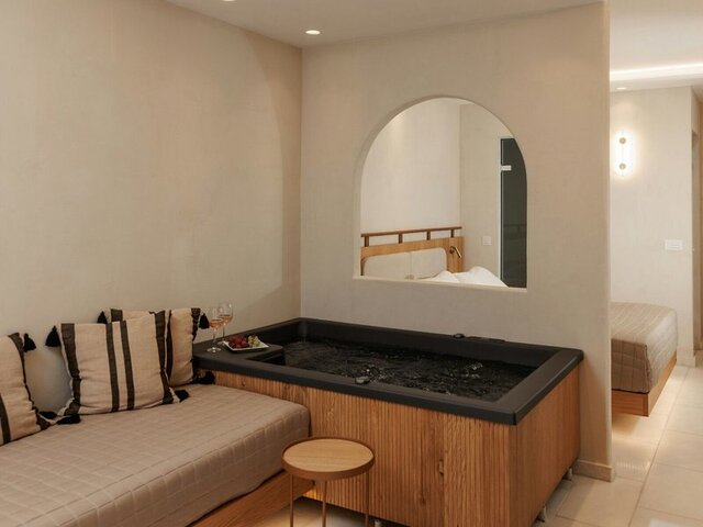 Polis Of Naxos Hotel ★★★