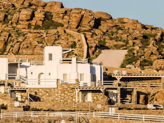 Eden View Mykonos Suites & Residences 