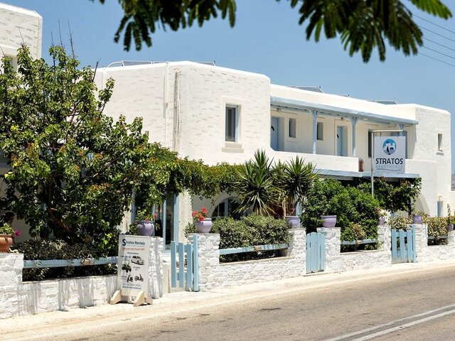 Stratos Apartments & Studios ★★★