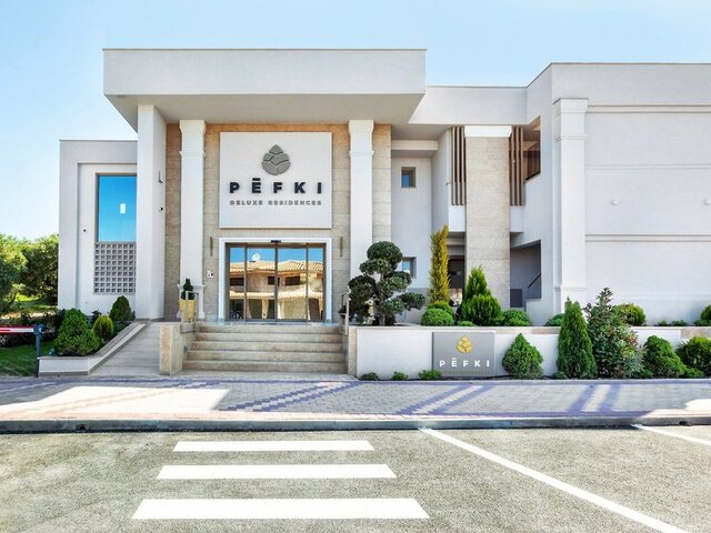 Pefki Deluxe Residences ★★★★★