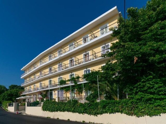 Aegli Hotel ★★