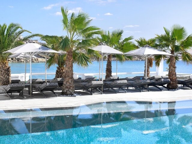 Petinos Beach Hotel ★★★★