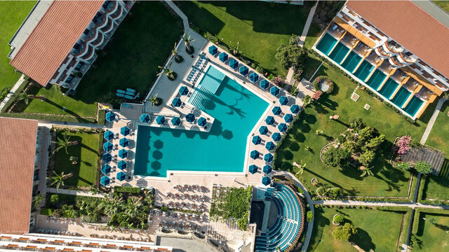 Mitsis Ramira ★★★★★