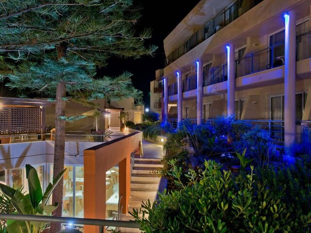 Hotel Minos ★★★★