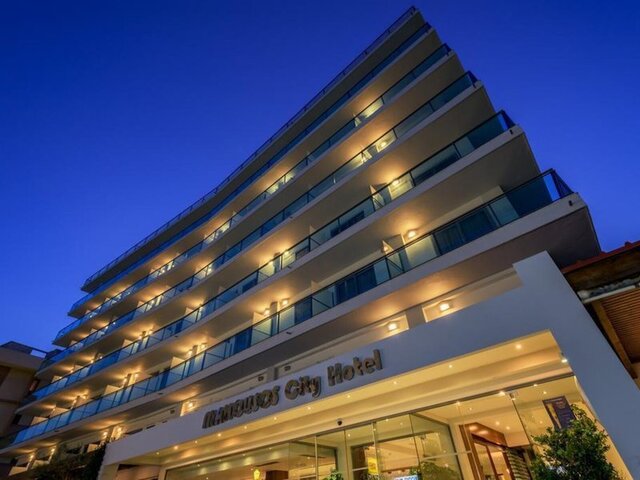 Manousos City Hotel ★★★