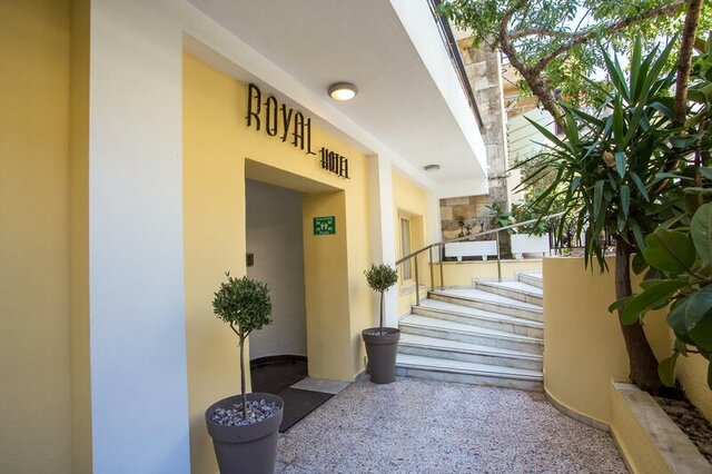 Royal Aparthotel ★★