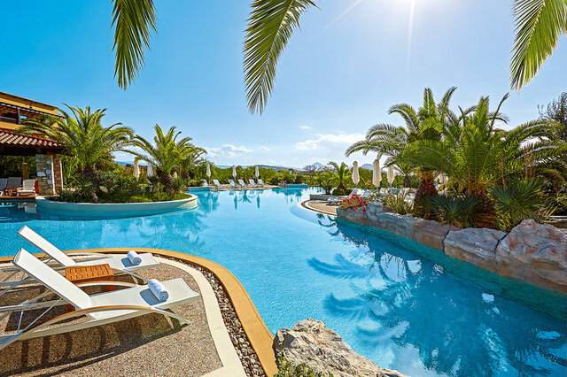 Westin R. Costa Nava ★★★★★