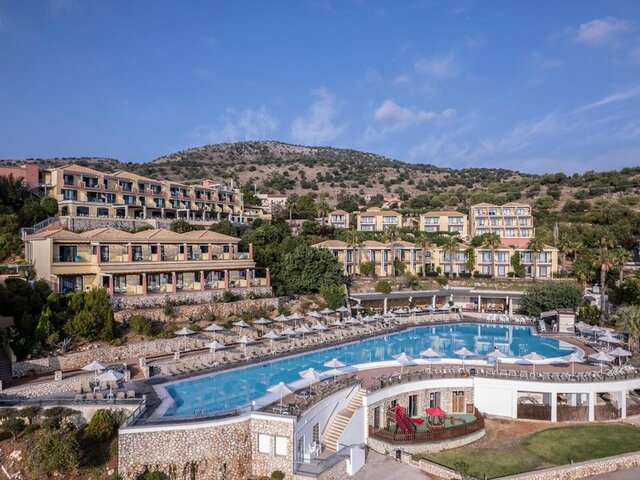 Apostolata Island Resort and Spa ★★★★★