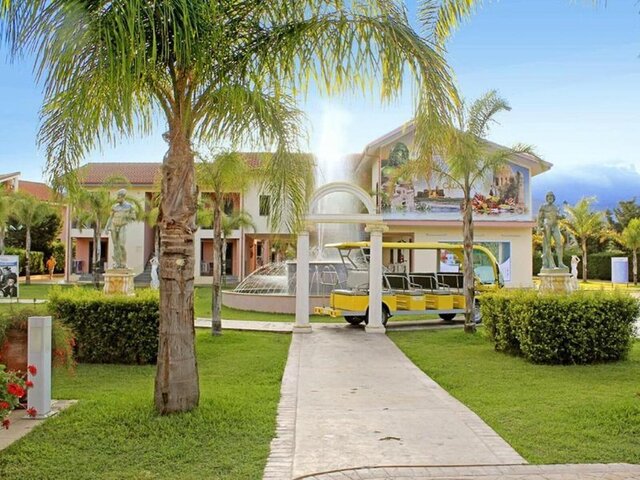 Club Esse Aquilia Beach Village Resort ★★★★