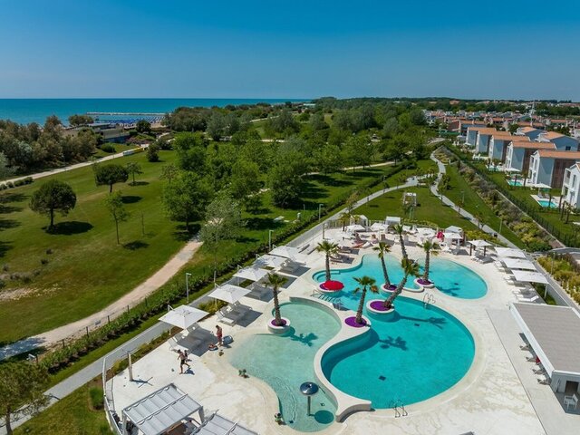 TUI TIME TO SMILE Pareus Beach Resort ★★★★