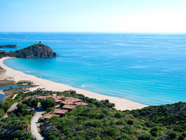 Baia di Chia Resort Sardinia, Curio Collection by Hilton ★★★★★