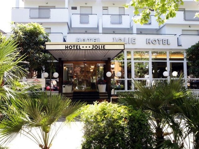 Hotel New Jolie ★★★